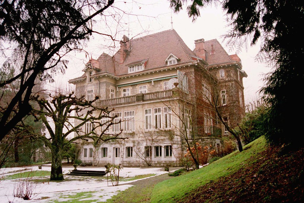 Le très luxueux Château du Signal, dans le bois de Sauvabelin.