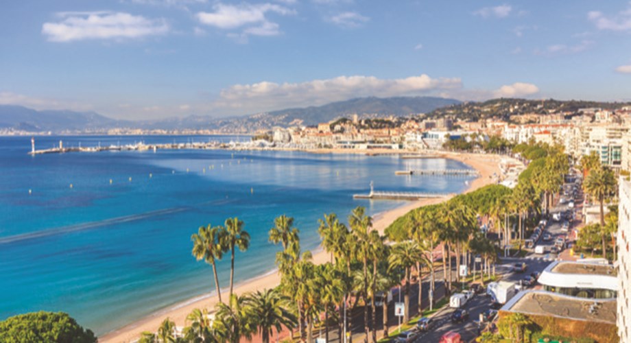 La Croisette, le long des plages de Cannes